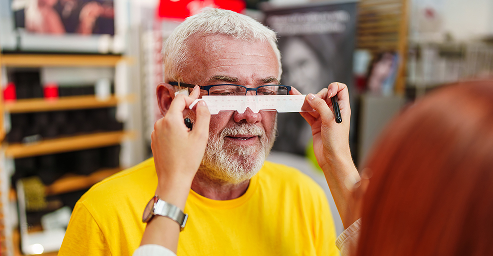 measure pupillary distance